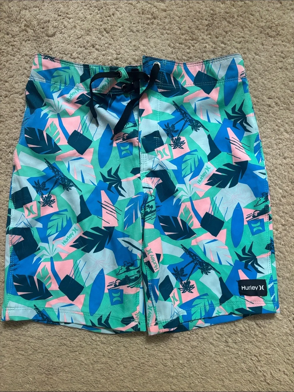 Hurley Boys size 8 Swim Trunks